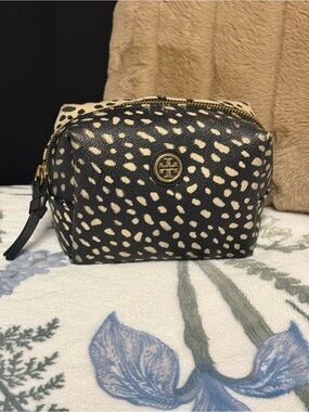 Tory Burch Black and Cream Spotted Leather Cosmetic Case